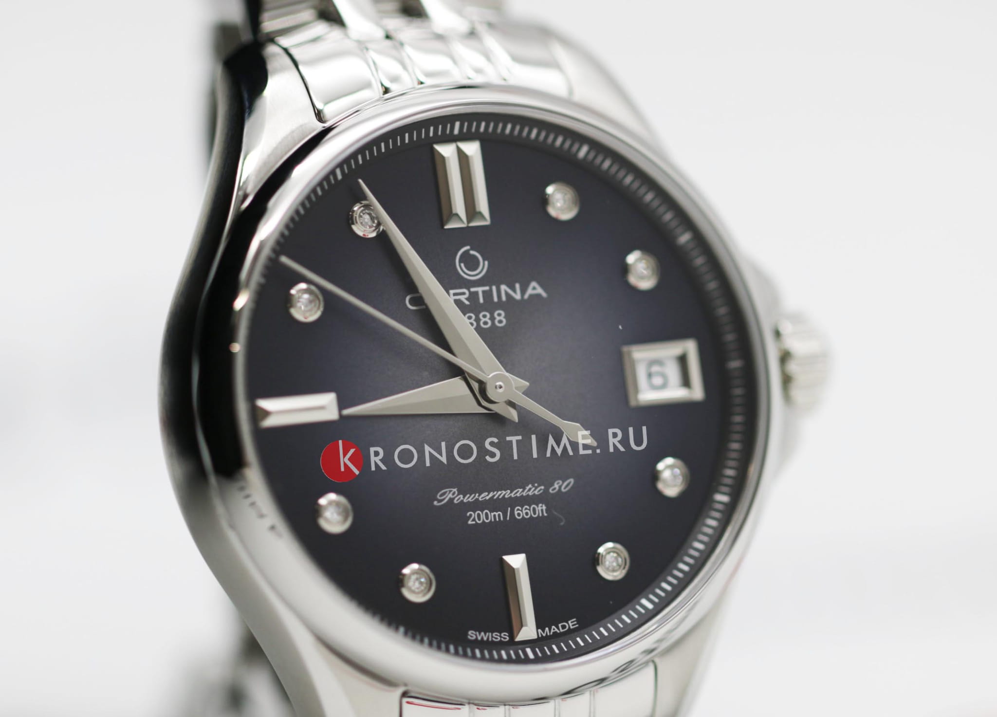 Certina C0322071105600 женские часы застежка крупным планом